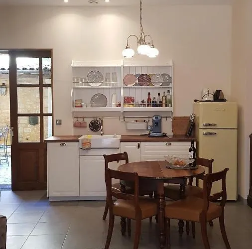 Le Cardinal * Sarlat